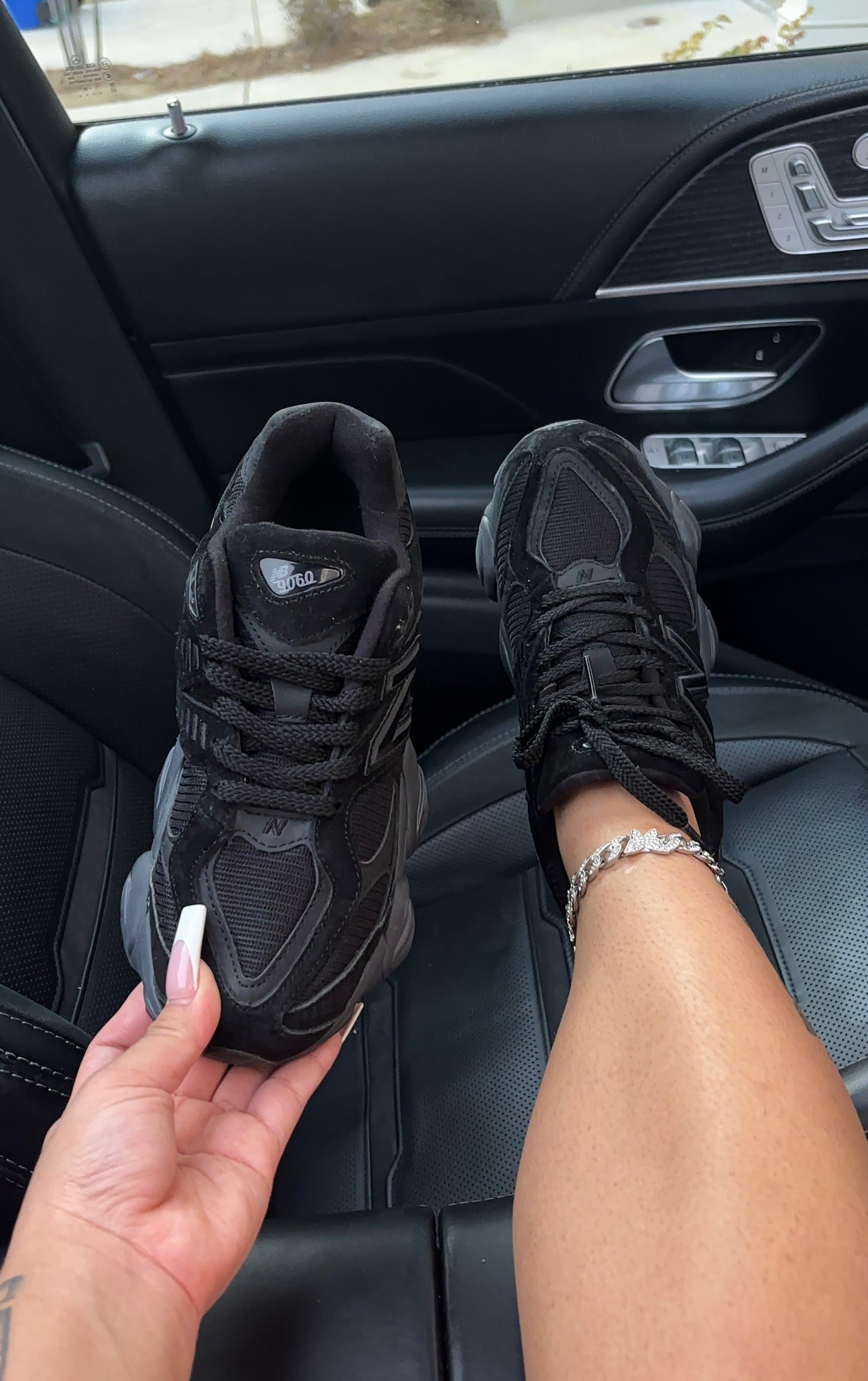 black nb sneakers