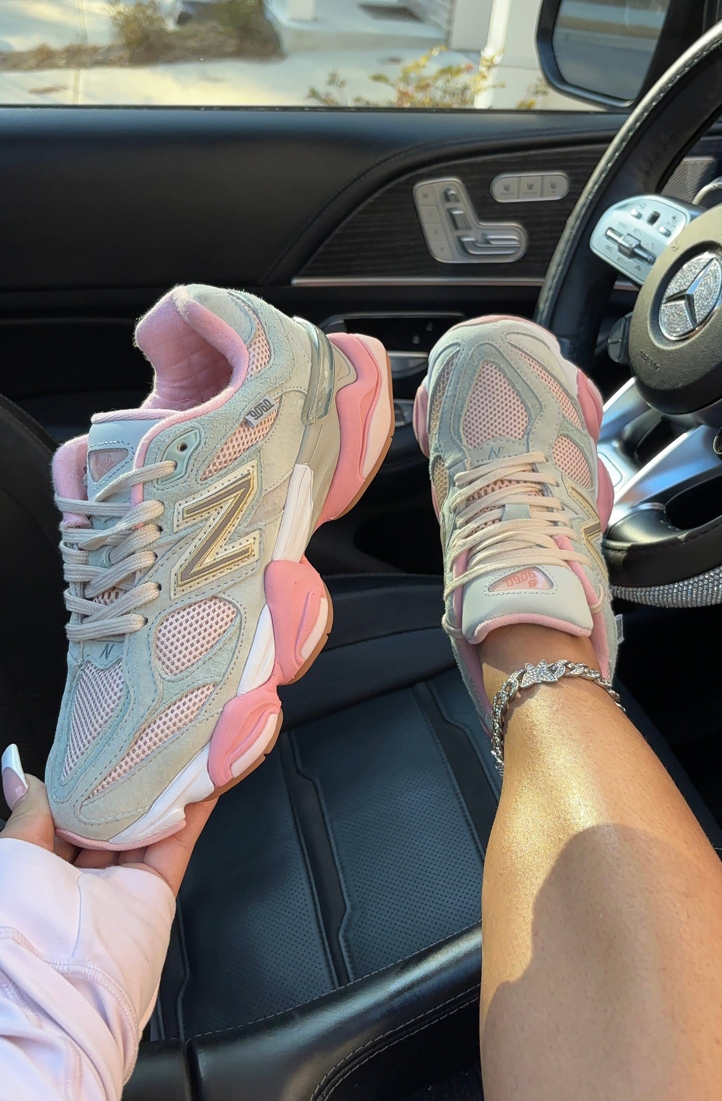 pink & aqua nb sneakers