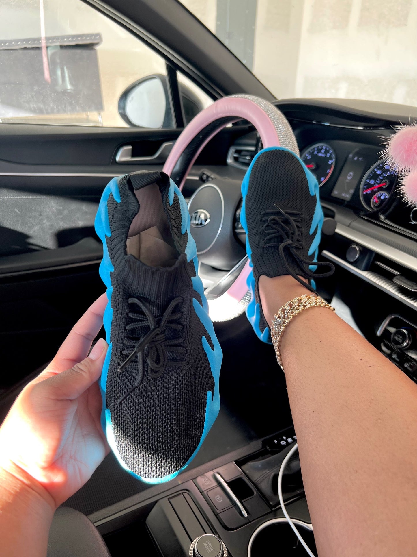comfy sneakers
