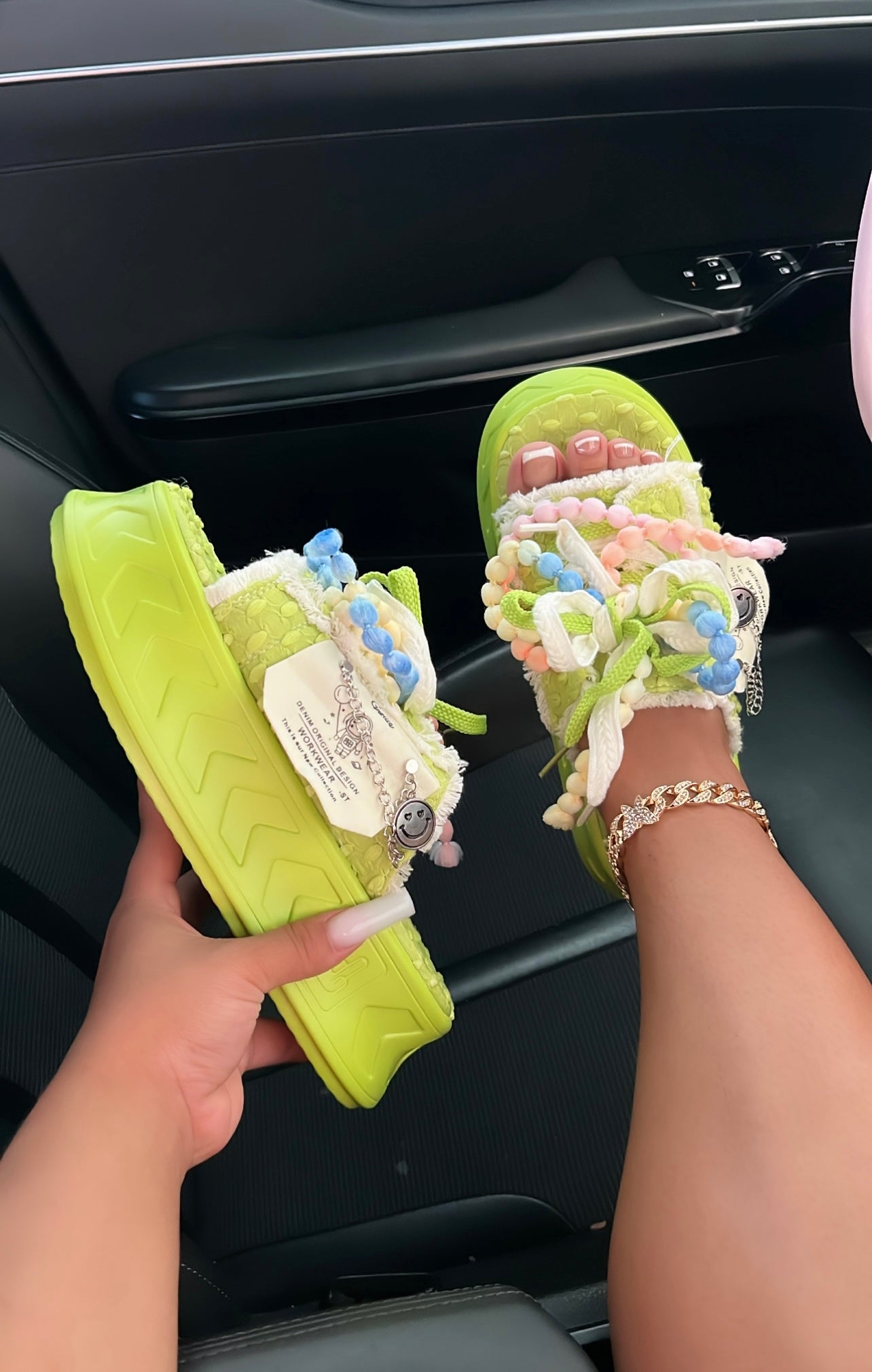 yarn colorful platforms