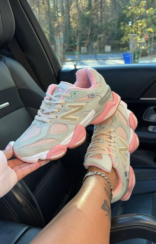 pink & aqua nb sneakers
