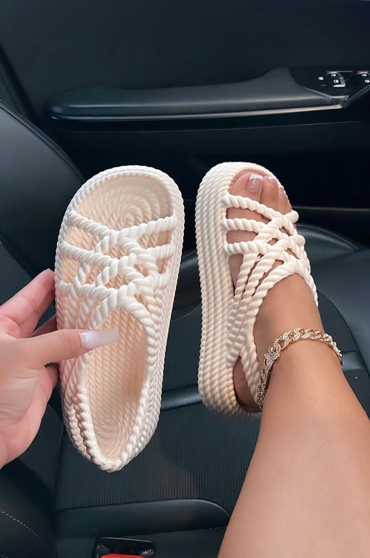 platform vacay sandals