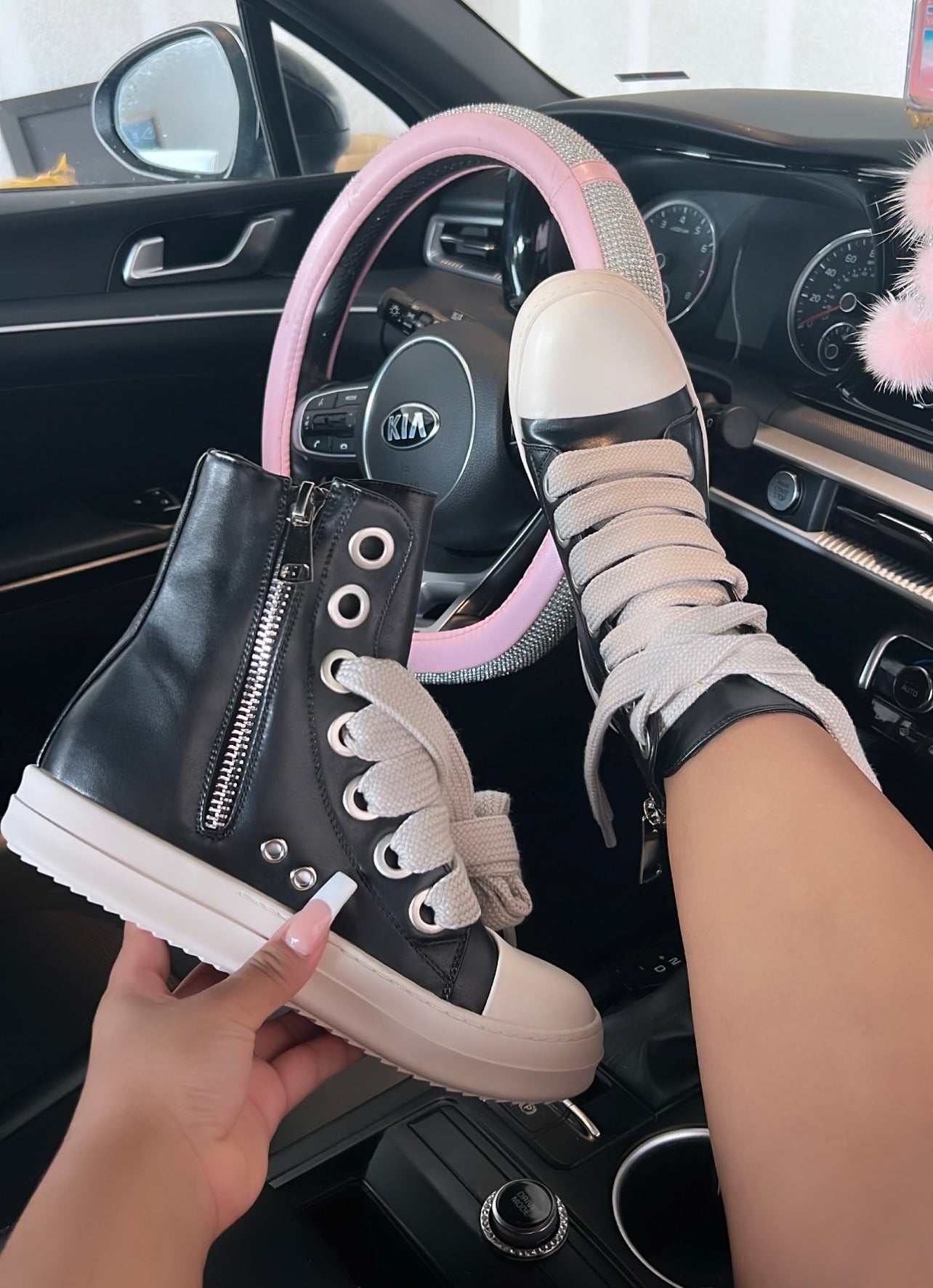 thick laced rickys