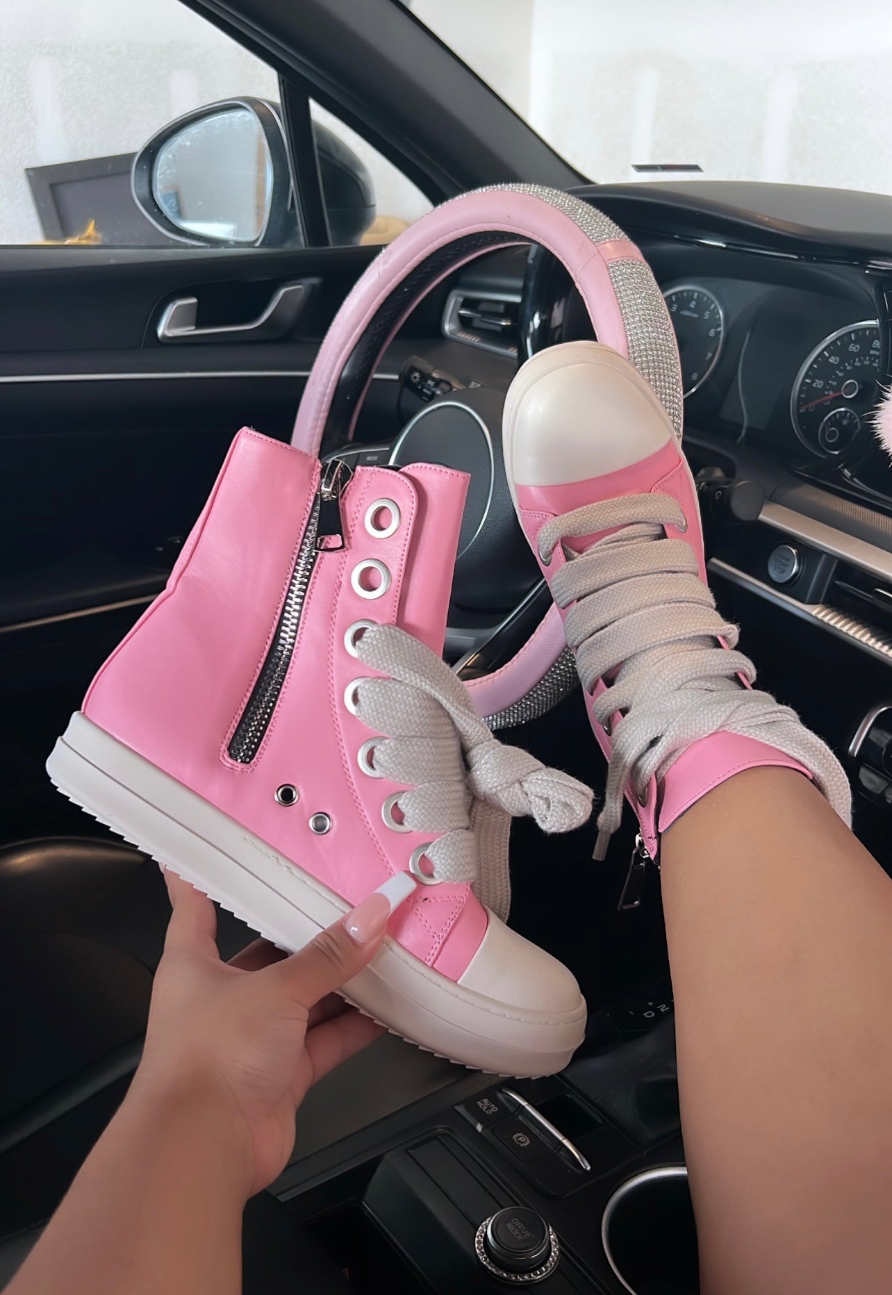 thick laced rickys
