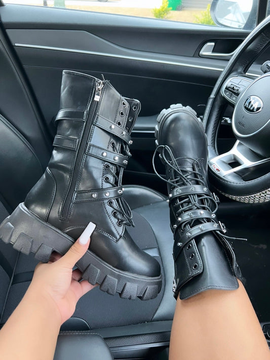 combat boots