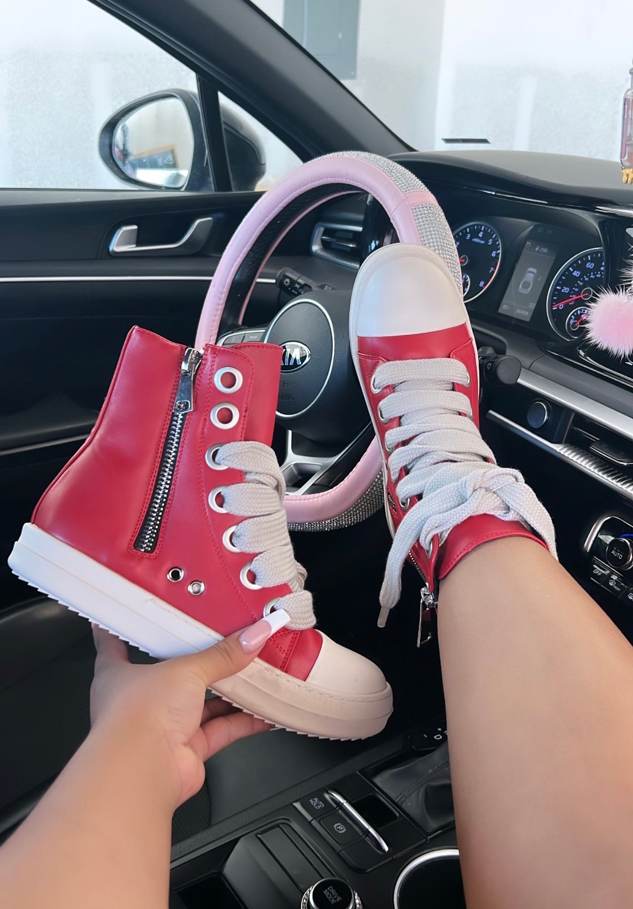 thick laced rickys